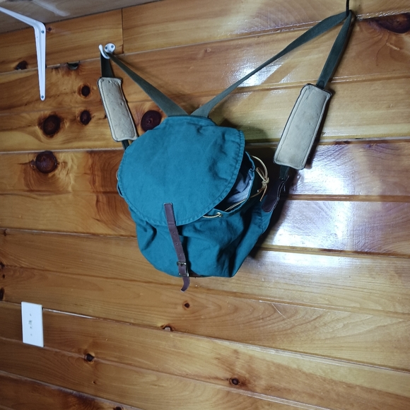 Vintage LLBean canvas leather backpacks - Picture 10 of 16